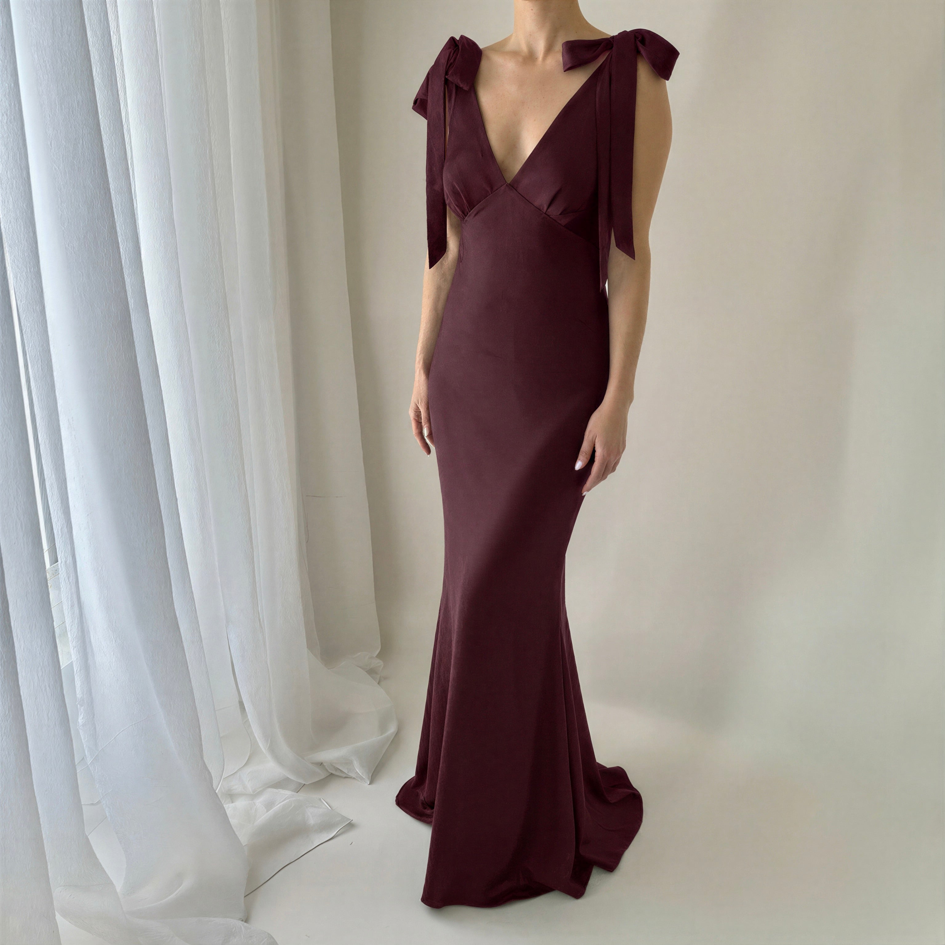 THE ROSALIE GOWN WITH SHOULDER BOWS