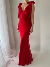 THE ROSALIE GOWN WITH SHOULDER BOWS