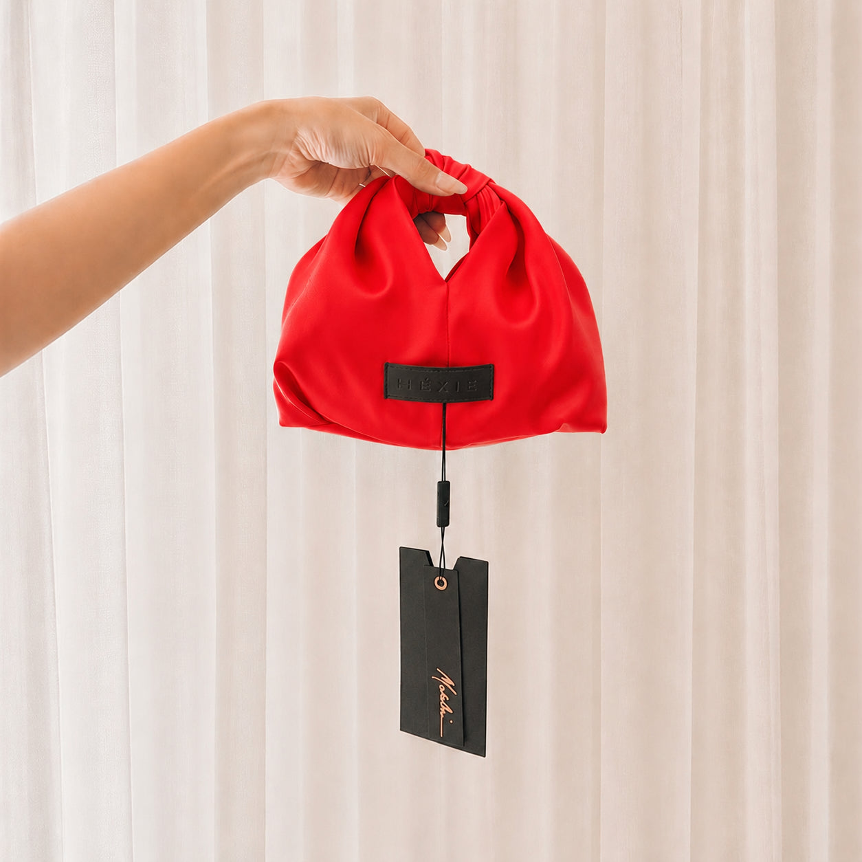 THE QUINN KNOT BAG