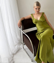 THE HARLOW GOWN