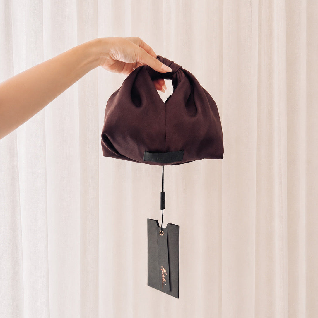 THE QUINN KNOT BAG