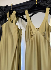THE HARLOW GOWN
