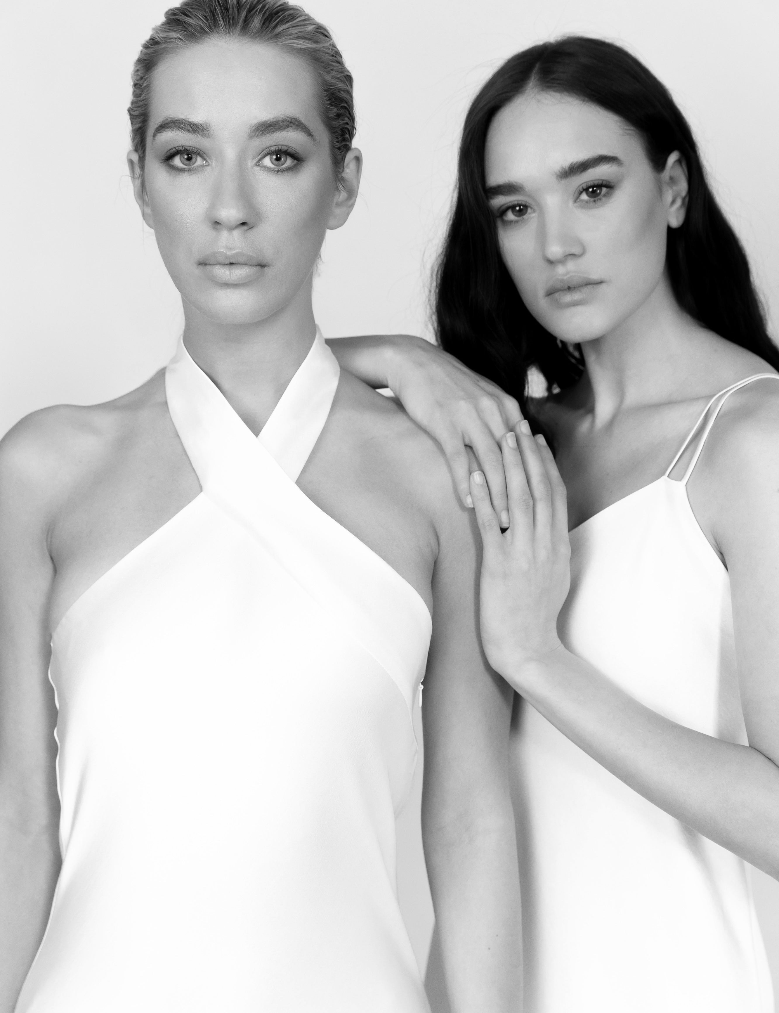 Hexie-ASHTON_ISLA-CROPPED-IVORY-B_W.jpg