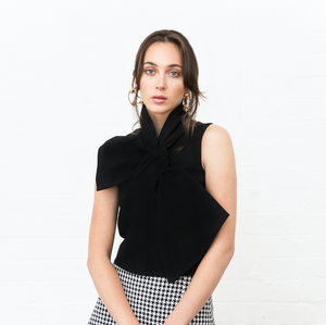 Open image in slideshow, The Harper Dramatic Bow Top
